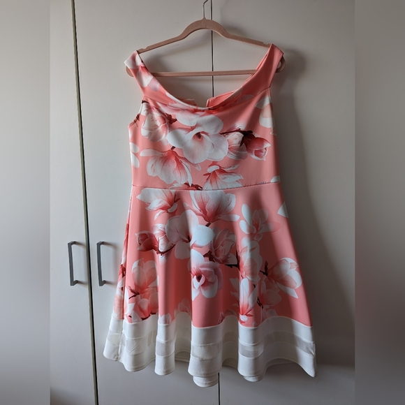 Quiz Pink W/White Flowers Off-the-shoulder Dress Size 18 - Picture 4 of 6